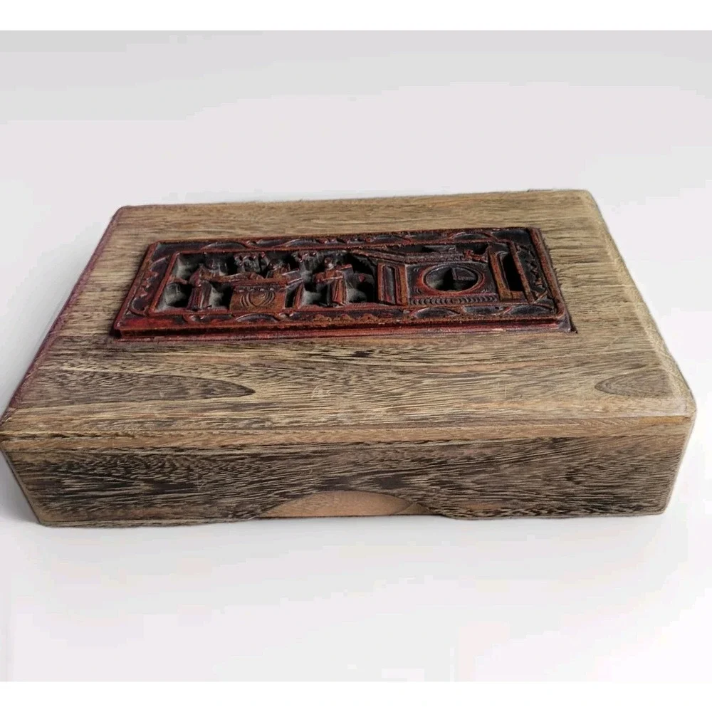 VTG Hand Carved Wood Trinket Box Asian Chinoiserie Relief‎ Scene Jewelry Chest